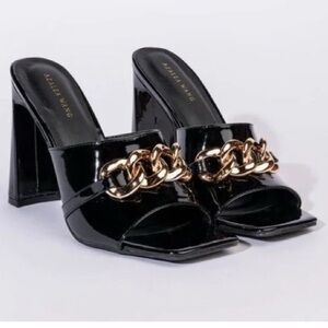 Azalea Wang black patent chunky heel gold chain open toe slide high heels Sz 9